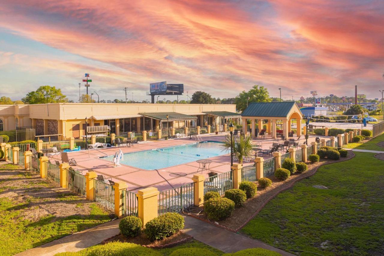 Quality Inn Richmond Hill - Savannah I-95 Exterior foto